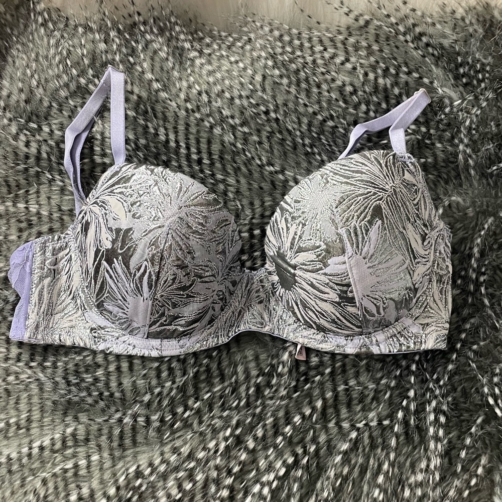 Victoria’s Secret Purple Floral Lined Demi Bra Size 32D